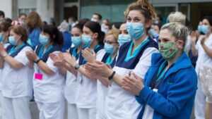 sanitarios aplausos coronavirus