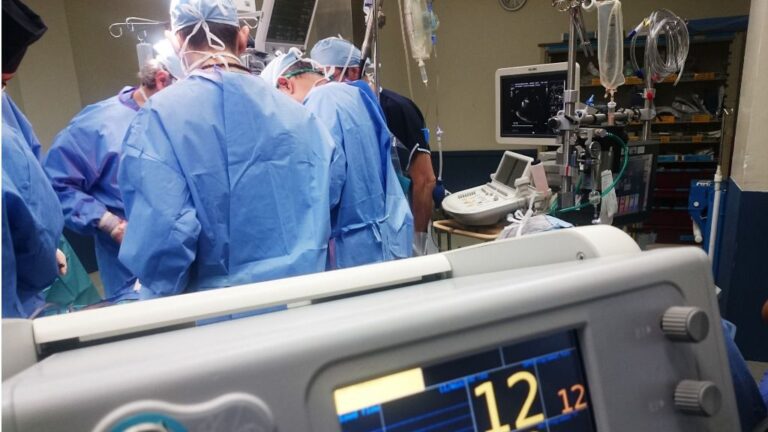 quirófano médico doctor