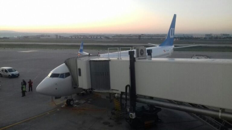 aeropuerto aviones