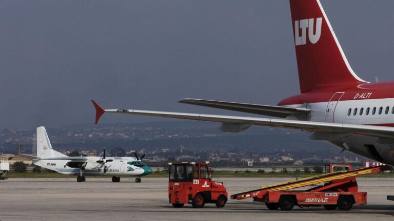 aviones aeropuerto