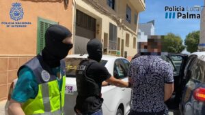 droga polic&iacute;a