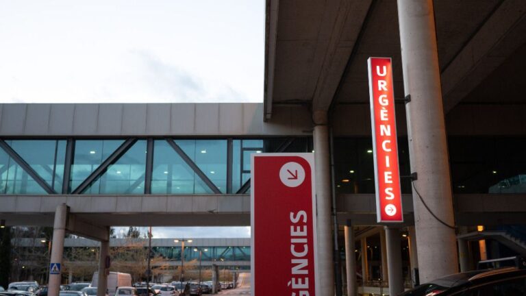 urgencias son espases policia hospital