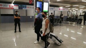 aeropuerto turistas plan piloto 15 junio