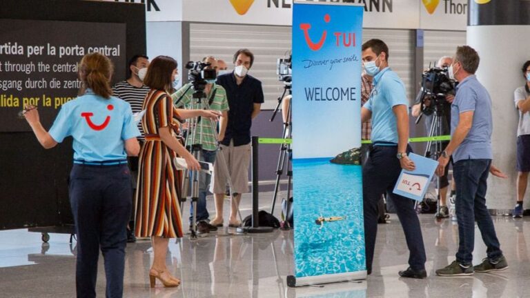 Primeros turistas en Mallorca tras el coronavirus