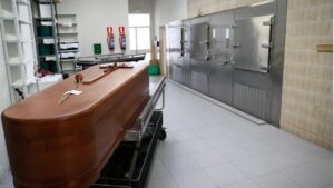 ataud muerto coronavirus