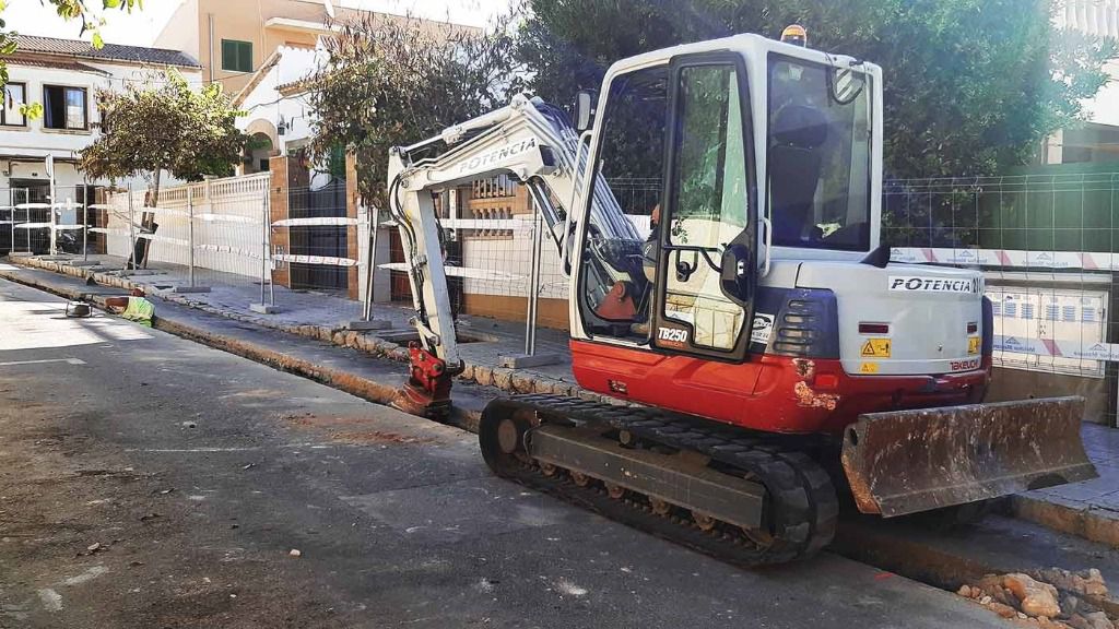 renovación tuberías Coll d'en Rabassa