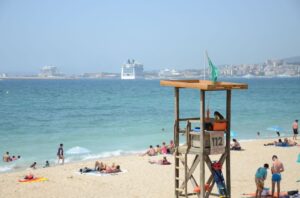 verano playa socorrista