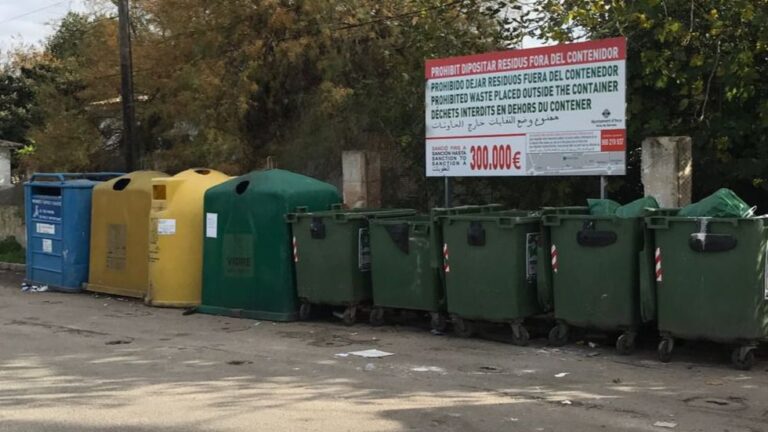 Inca residuos basura contenedor