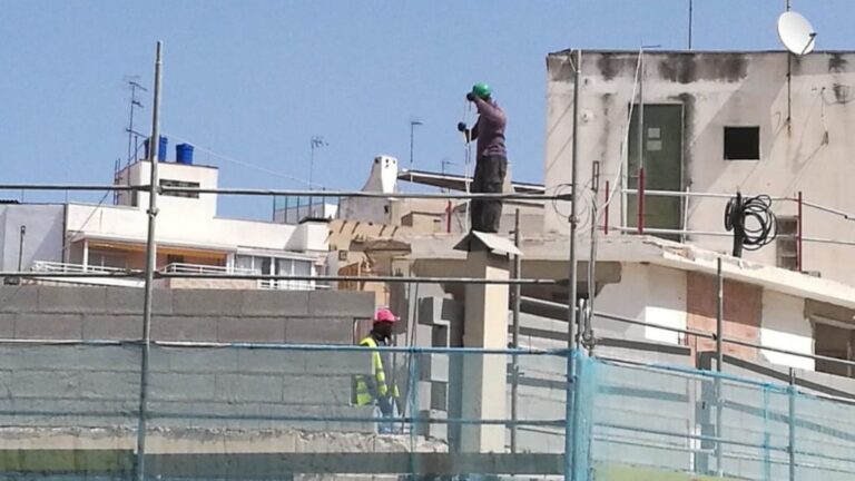 trabajadores extranjeros construcción obras riesgos laborales
