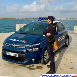 Polic&iacute;a Nacional