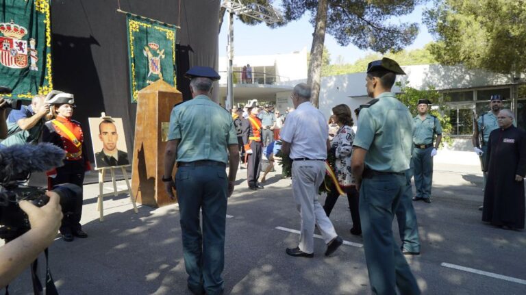homenaje calvia atentado ETA