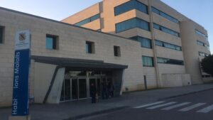 son llatzer hospital ambulancia urgencias