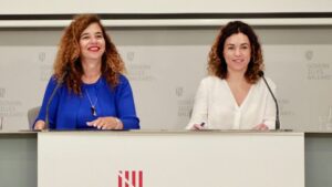 Pilar Costa y Rosario S&aacute;nchez