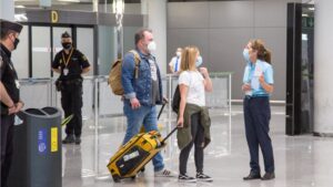 Primeros turistas en Mallorca tras el coronavirus