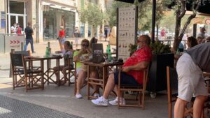 Mascarillas en las terrazas