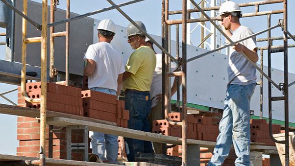 trabajadores construcción