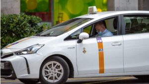 coronavirus-taxi-mascarilla