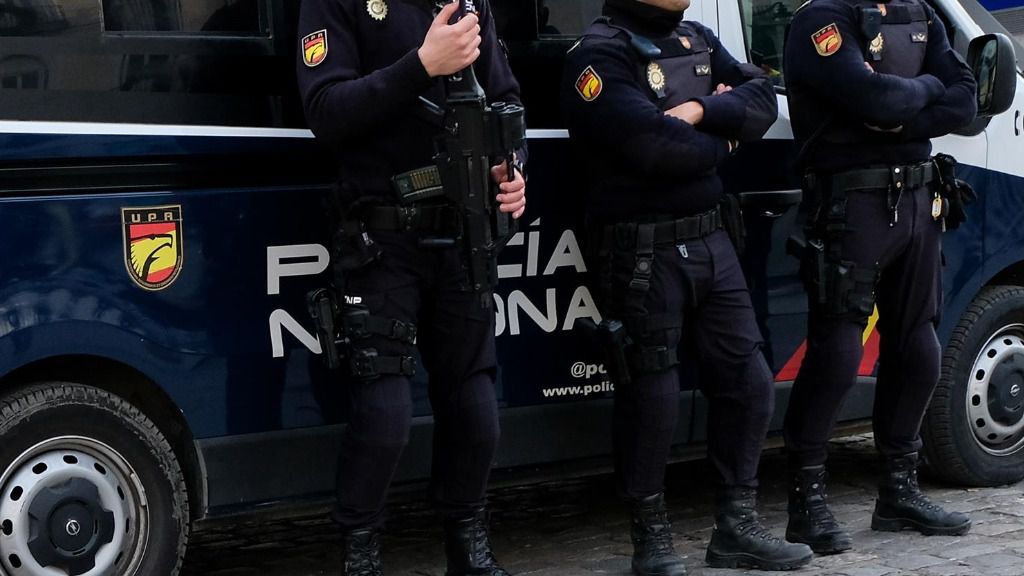 policía nacional
