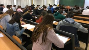 examen estudiantes uib universidad