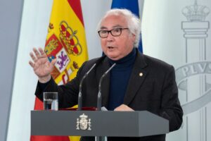 Manuel Castells