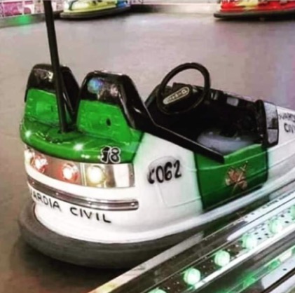 guardia civil coche choque