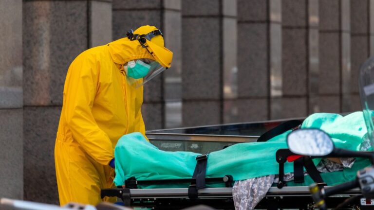 coronavirus hospital