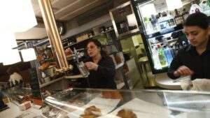 trabajadores hosteleria bar