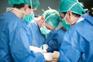 cirug&iacute;a quir&oacute;fano m&eacute;dico hospital cl&iacute;nica intervenci&oacute;n operaci&oacute;n