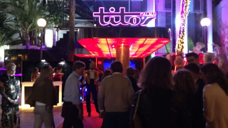 Tito's abre de nuevo sus puertas