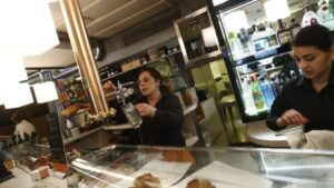 trabajadores hosteleria bar