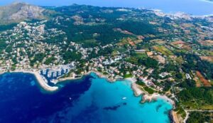 costa playa urbanizaciones vista a&eacute;rea