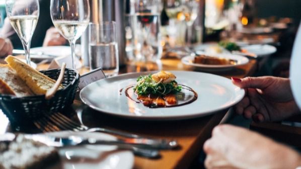 restaurante plato comida hosteleria