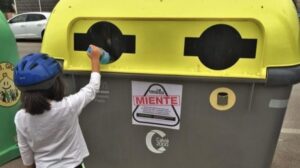 ecoembes miente contenedor reciclaje