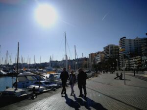 buen tiempo sol yates mar