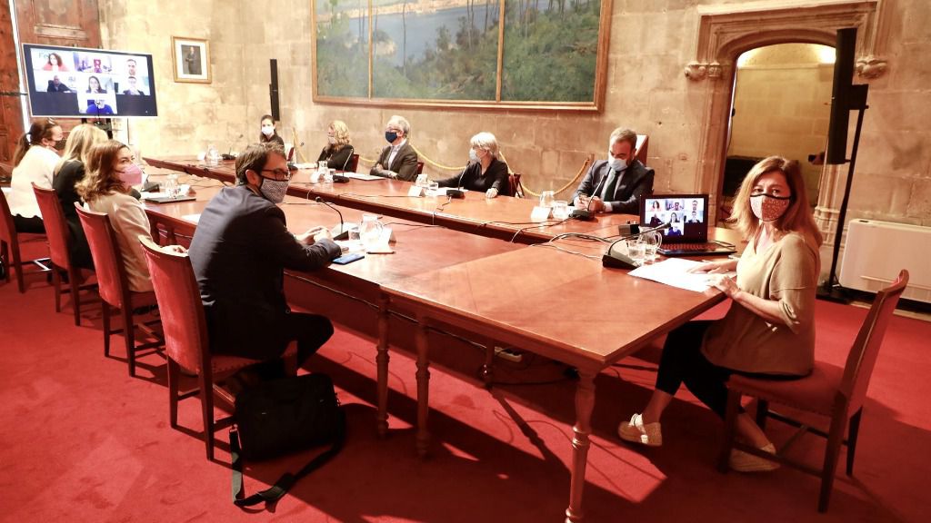 hoteleros y govern