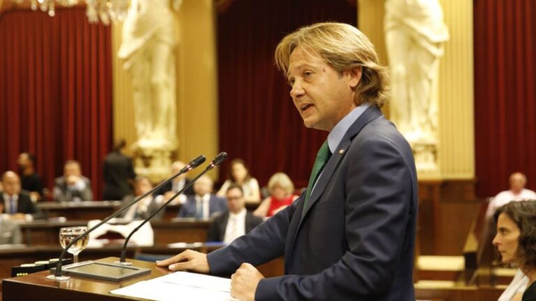 Jorge Campos Vox Parlament