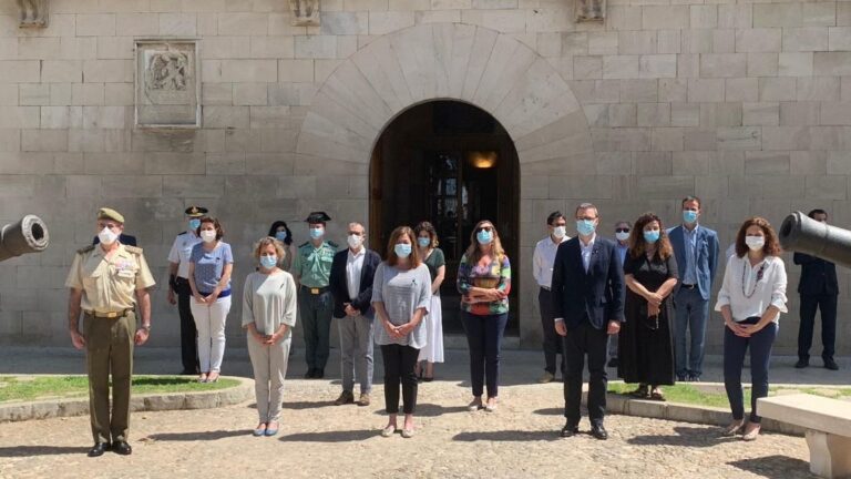 luto minuto silencio coronavirus