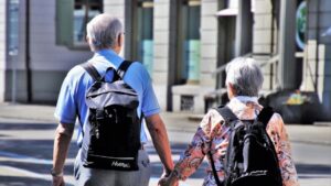 jubilados pensionistas pareja ancianos
