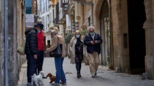Palma-peatones-perros-mascarilla