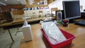 escuela aula clase coronavirus