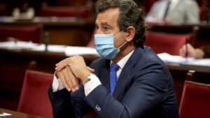 Biel-Company-Parlament