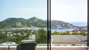 Mansi&oacute;n Mont Port