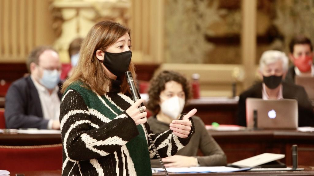 armengol-pleno-parlament