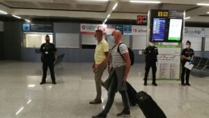aeropuerto turistas plan piloto 15 junio
