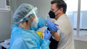 vacuna coronavirus sanitarios