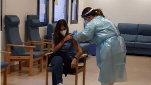 primera sanitaria vacuna coronavirus