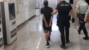 detenido estacion intermodal