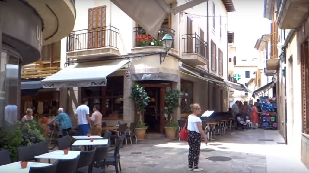 Turistas en Pollença