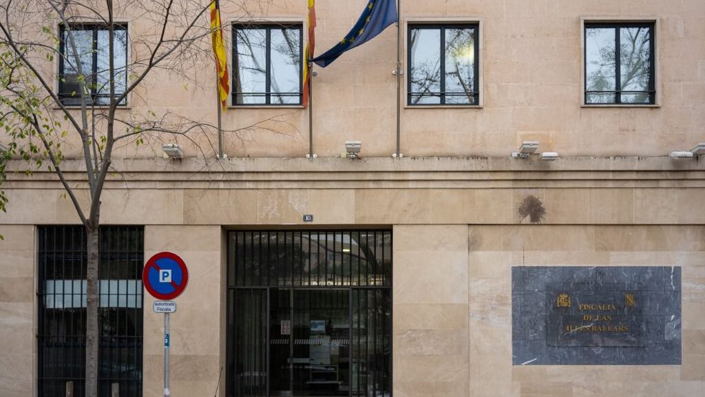 De película: un hombre se fuga por la ventana de Fiscalía y protagoniza una persecución