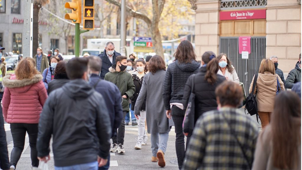 calle-gente-coronavirus